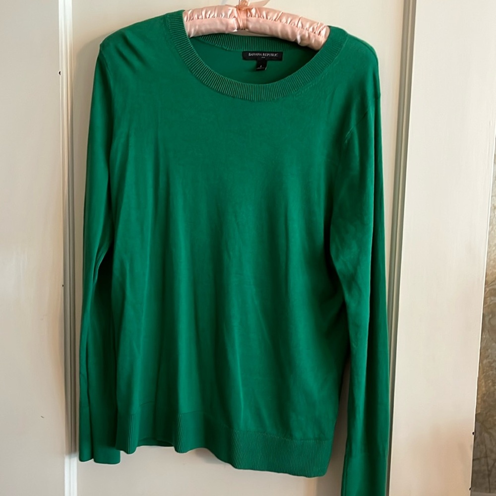 Banana Republic crew neck sweater